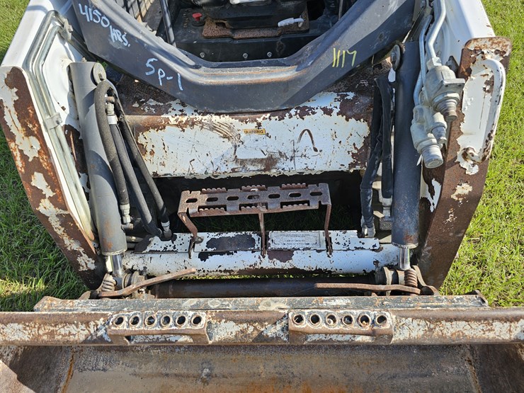 2018-bobcat-t450-image-11