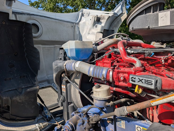 2018-kenworth-t680-image-99