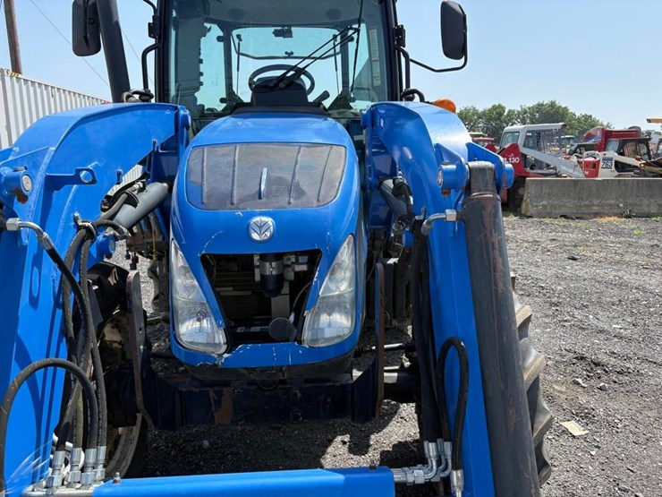 new-holland-t4.75-image-26