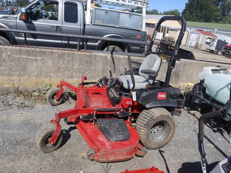 toro-z-master-pro-zero-turn-mower-image-5