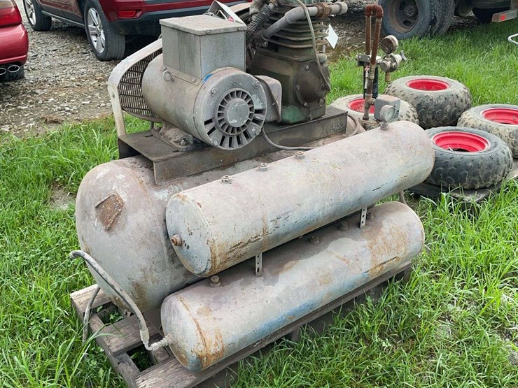 large-air-compressor-image-1