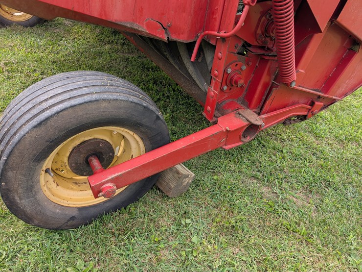 new-holland-489-image-33