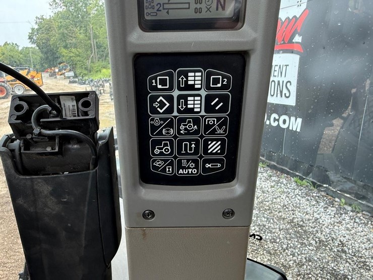 case-ih-vestrum-100-image-21