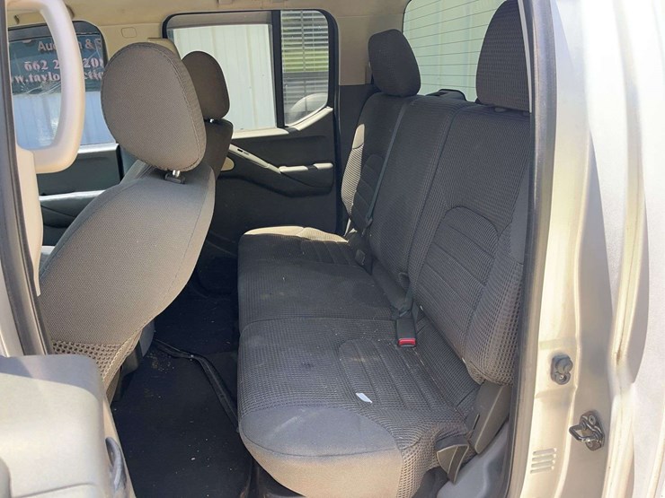 2008-nissan-frontier-image-22