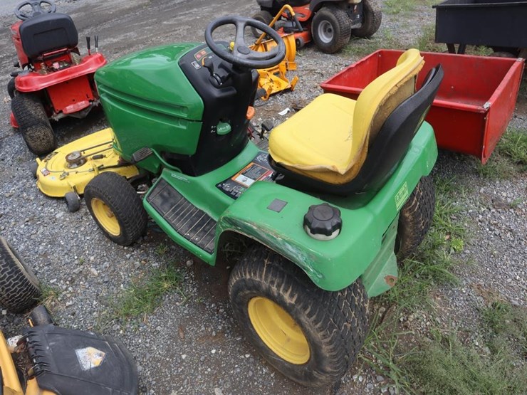 john-deere-18hp-riding-mower-image-6