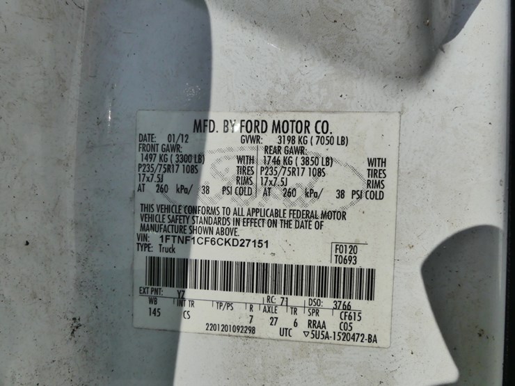2012-ford-f150-xl-image-14