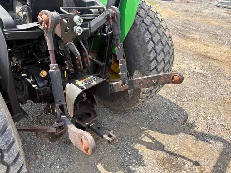 john-deere-4520-image-21