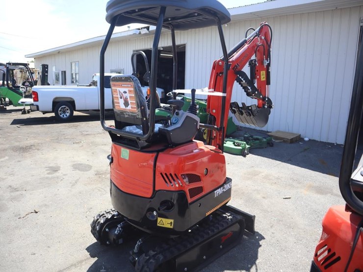 tpm-20kh-mini-excavator-image-5