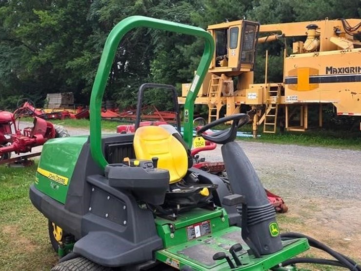 john-deere-7400-image-23