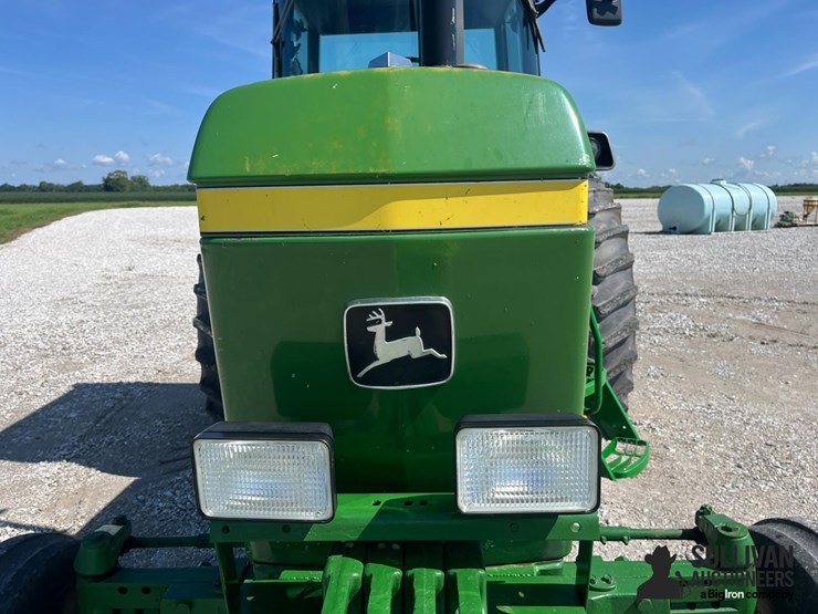 1977-john-deere-4230-image-12