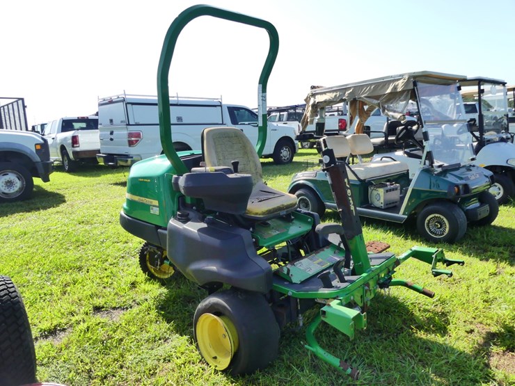john-deere-2500e-image-2