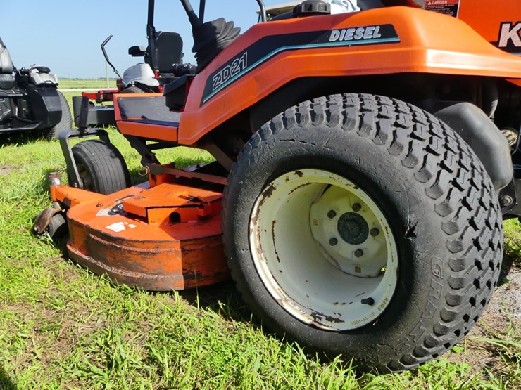 2005-kubota-zd21-image-5