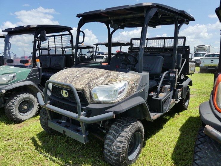 2009-kubota-rtvx1140-image-1