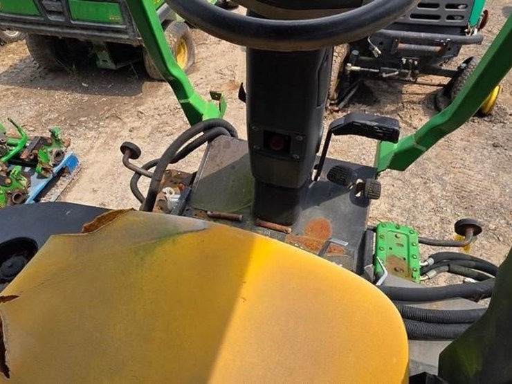 john-deere-3225c-image-18
