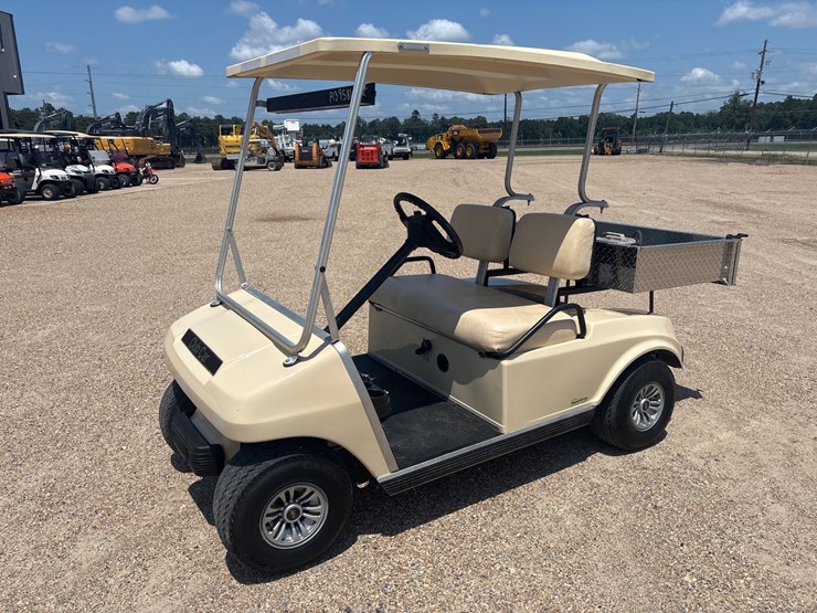 #80-•-club-car-d5-image-1