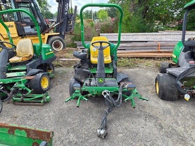 john-deere-2500b-image-9