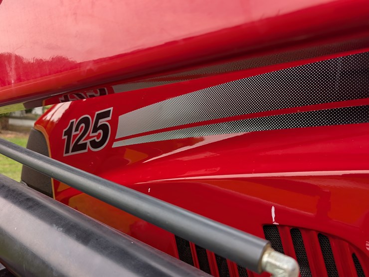 2014-case-ih-maxxum-125-image-28