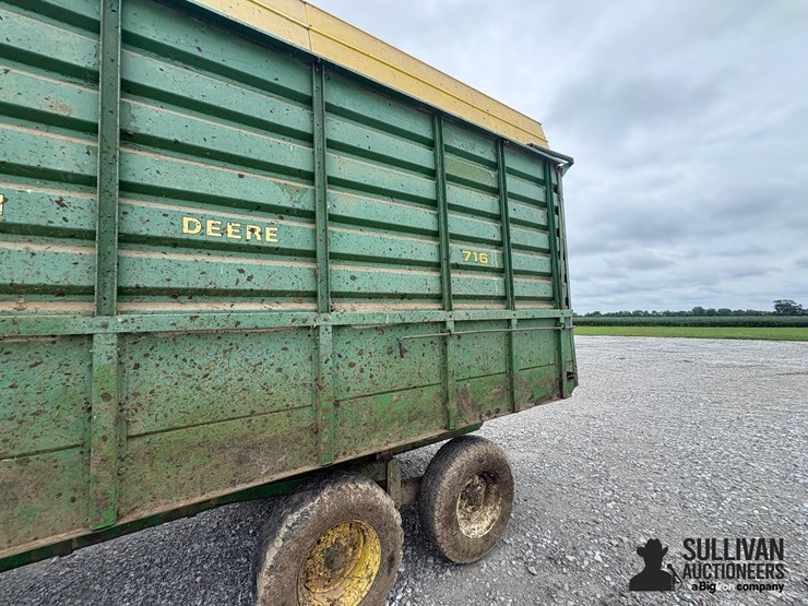 john-deere-716-image-10