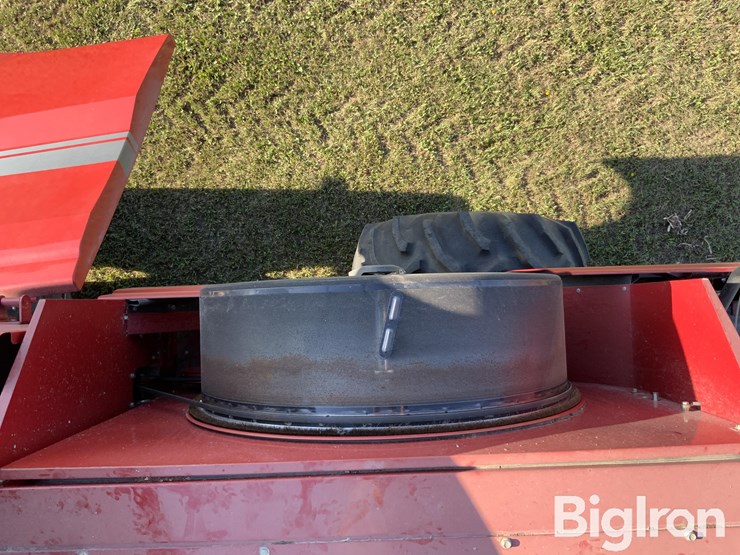 2011-case-ih-8120-image-13