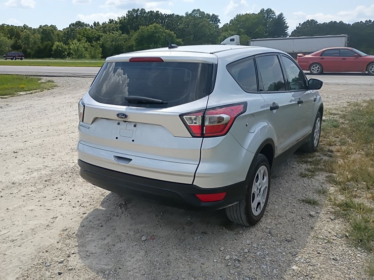 2017-ford-escape-image-7