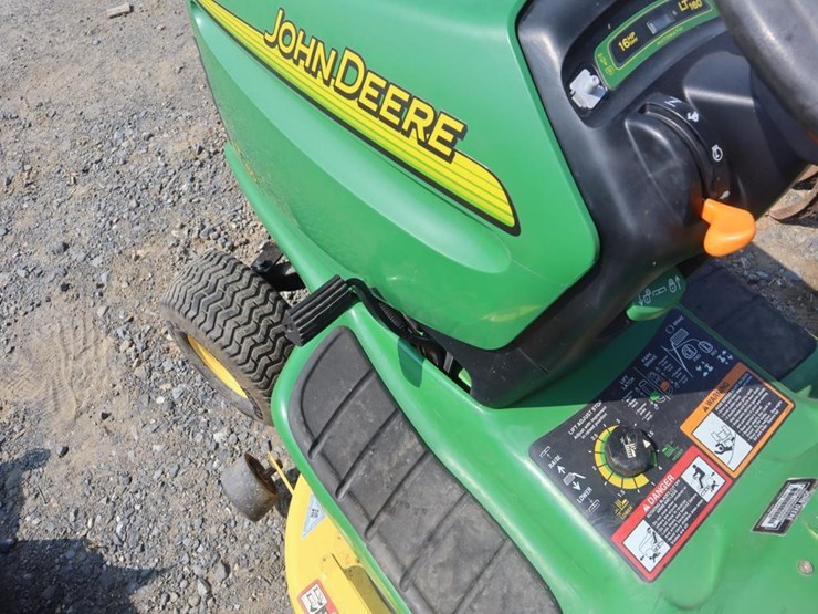 john-deere-lt160-image-19