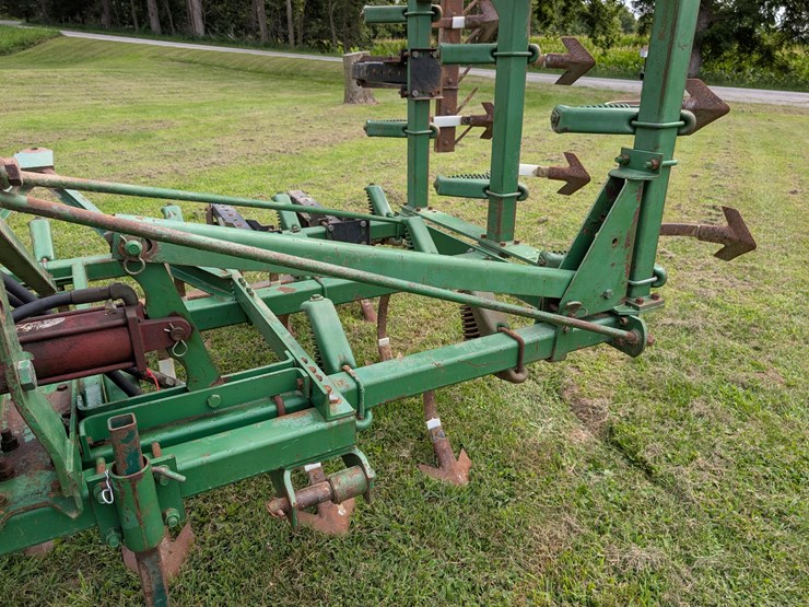 john-deere-1010-image-9