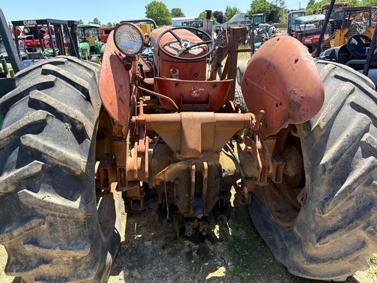 massey-ferguson-85-image-8