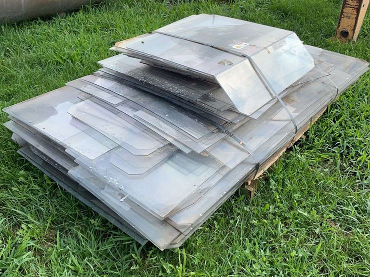 1000lbs-of-plexi-glass-various-sizes-image-2