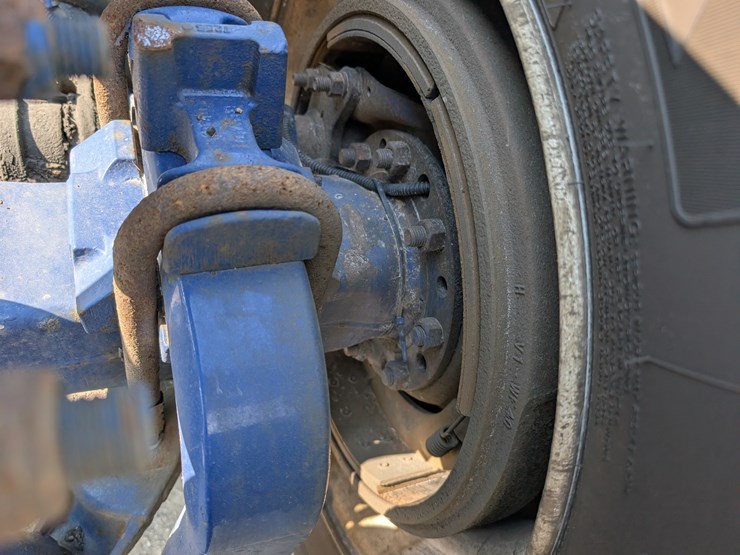 2018-kenworth-t680-image-41