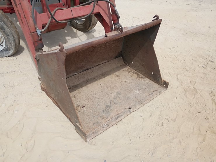 ford-tractor-image-44