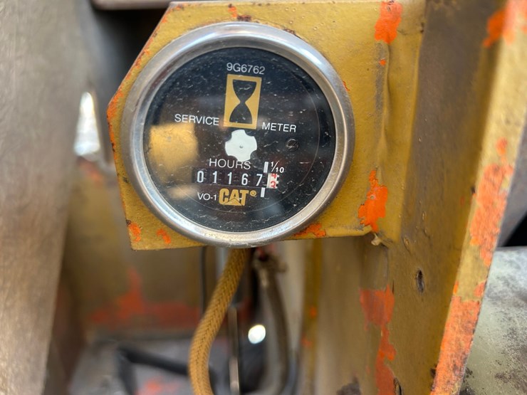 cat-forklift-image-37