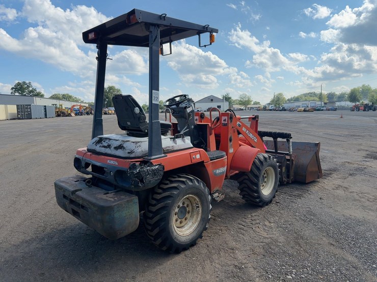 2001-kubota-r420-image-5