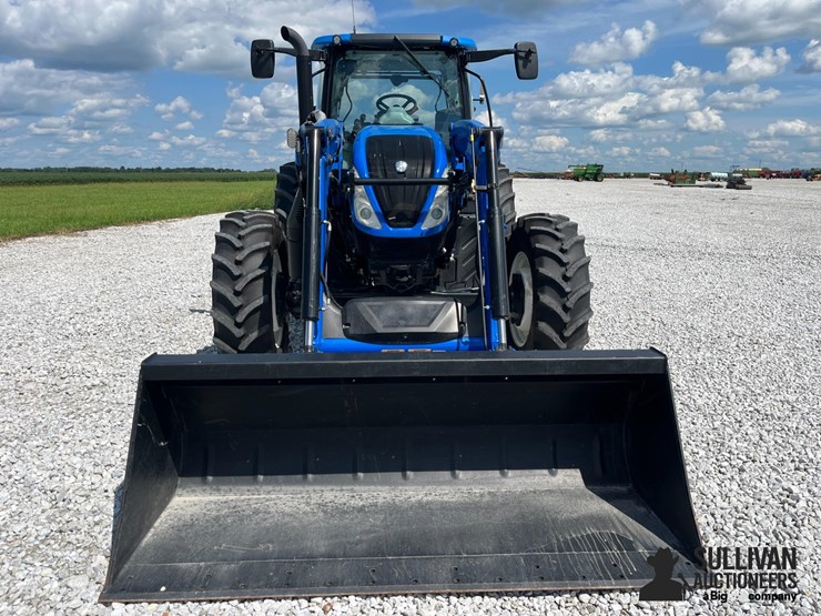 2023-new-holland-t6.145-image-2