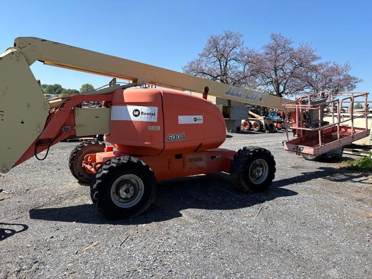 1997-jlg-600a-image-9