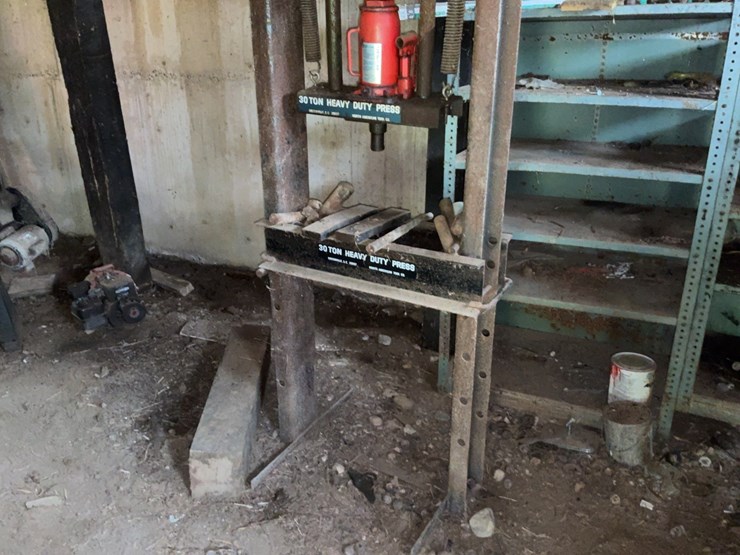 30-ton-press.-#281-image-2
