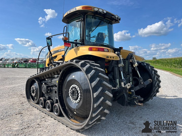 2017-challenger-mt755e-image-7