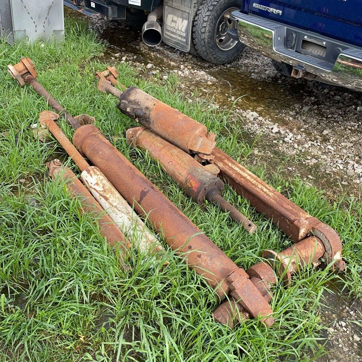 Misc. hydraulic cylinders