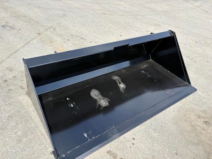 66in-bucket-image-1