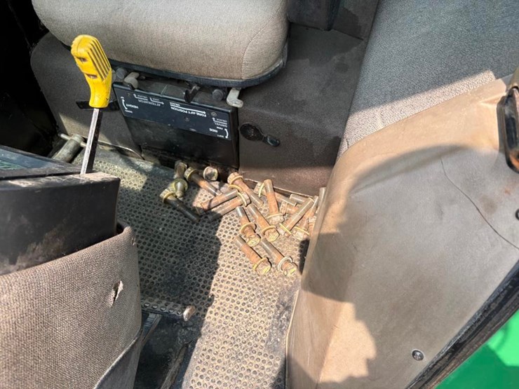 john-deere-4760-image-21