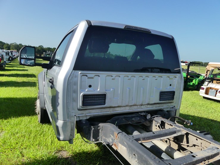 2017-ford-f450-xlt-image-8