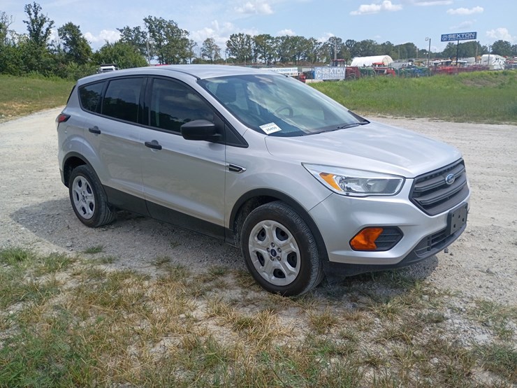2017-ford-escape-image-10