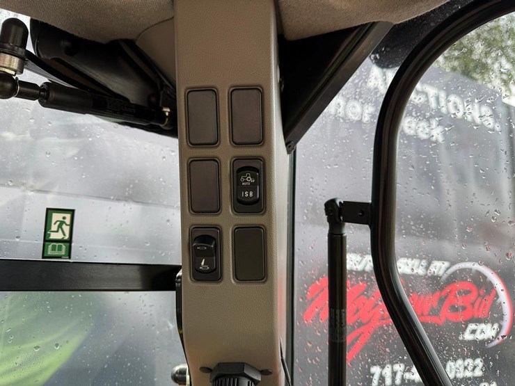 case-ih-vestrum-100-image-25