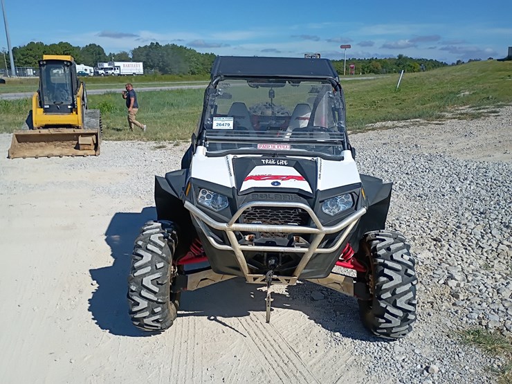 2012-polaris-rzr-900-image-8