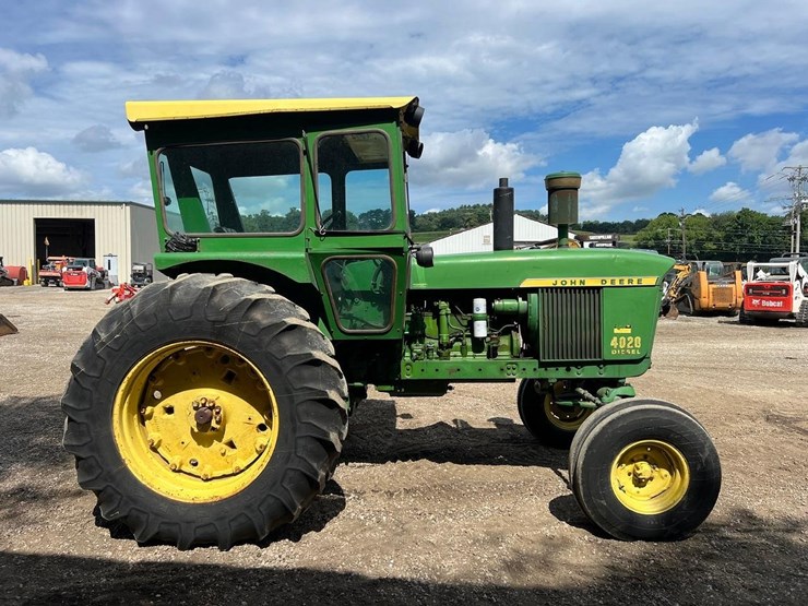 john-deere-4020-image-11