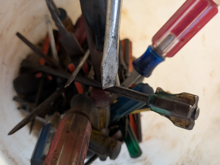 (3)-buckets-with-contents-to-include-misc.-tools.-#224-image-9