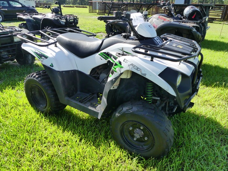 2018-kawasaki-300c-image-2