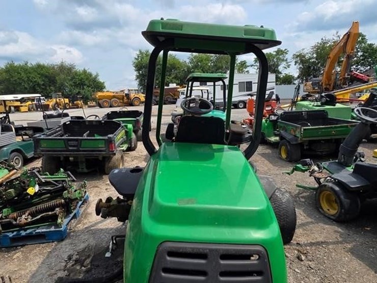 john-deere-3225c-image-8