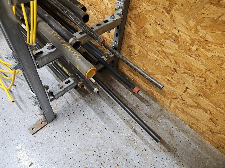 pipe-rack-with-contents-image-4