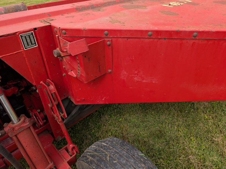 new-holland-489-image-22