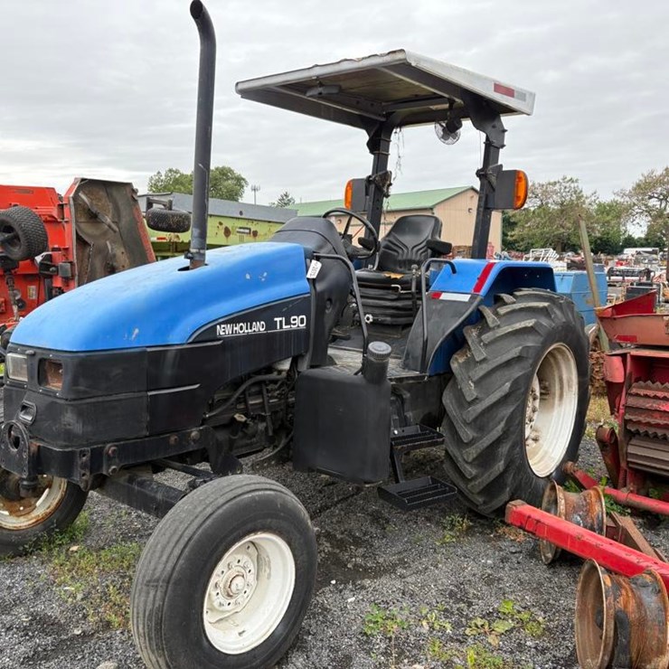 NEW HOLLAND TL90